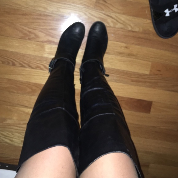 Boots - Picture 2 of 4