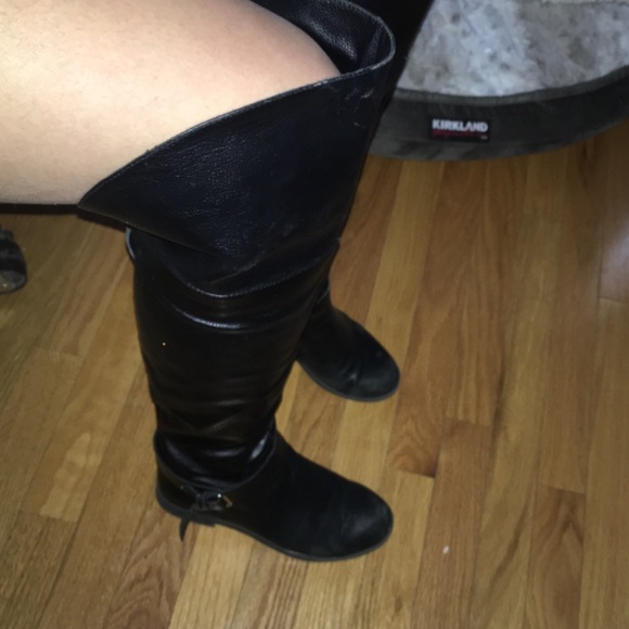 Boots - Picture 4 of 4