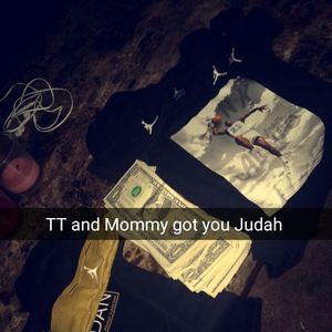 Meet your Posher, Destiny