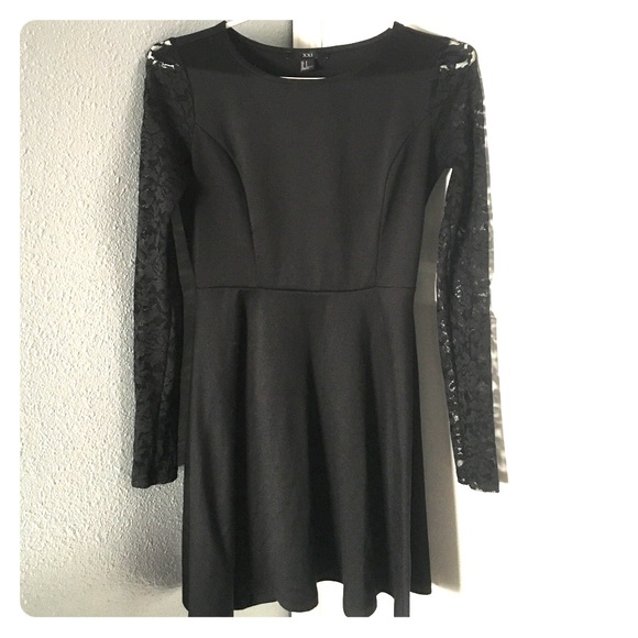 Forever 21 lace black dress