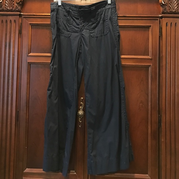 Wide leg pants
