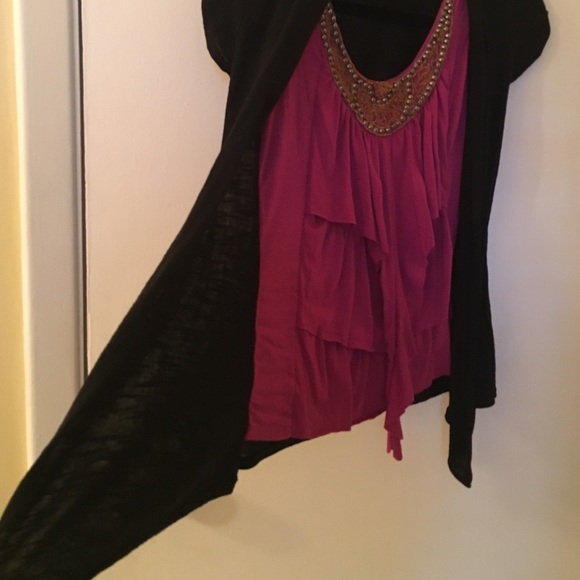 Blouse - Picture 2 of 3