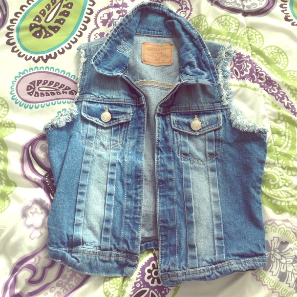 Amethyst Jeans Zipper Jean Jacket Vest