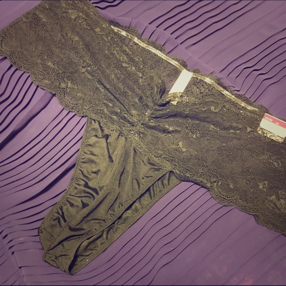 Cacique/ Lane Bryant Lace Thong.