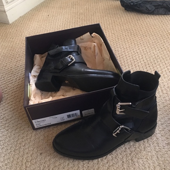 Moto boots