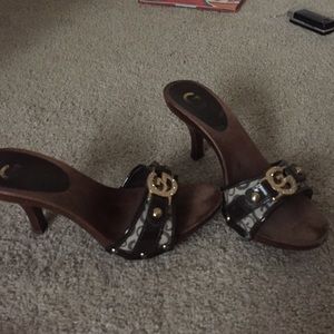 Guess summer heels
