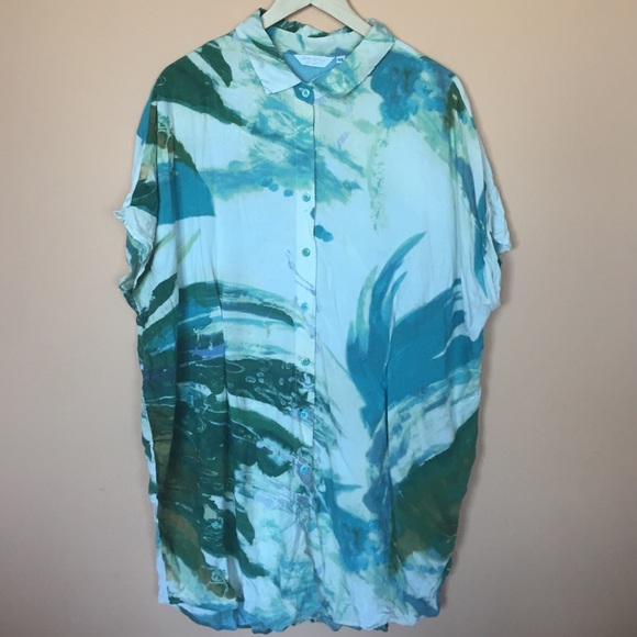 Leafy swirl top