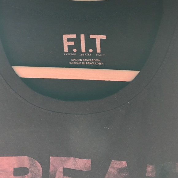 Muscle tank - Picture 2 of 2