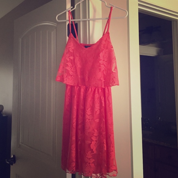 Pink lace size small dress - Picture 1 of 2