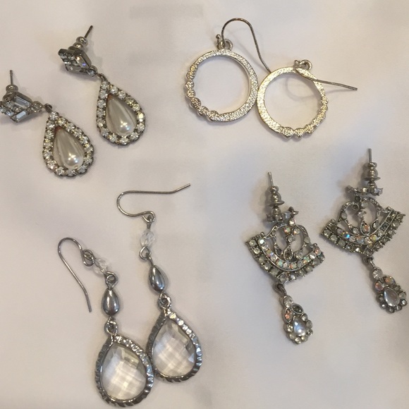 Jewelry bundle. - Picture 2 of 2