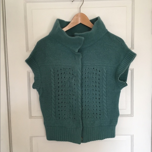 ✨SOLD✨ Free People Button Up Sweater Vest