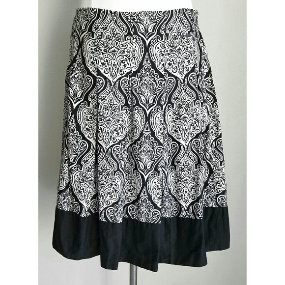 Apt. 9 Dresses & Skirts - Black & White Paisley Pleated A-Line Skirt