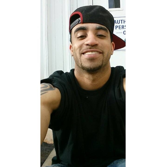 Meet your Posher, El - Picture 1 of 1