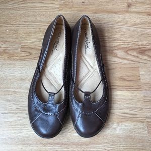 Natural Soul by Naturalizer Brown Flats