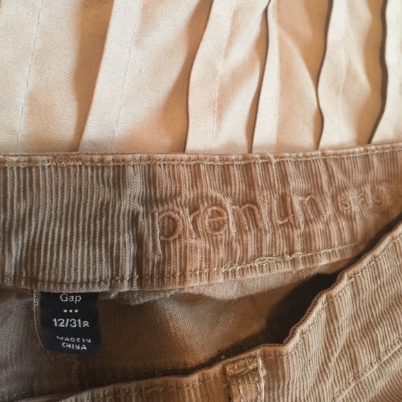 GAP Tan Cords - Picture 2 of 3