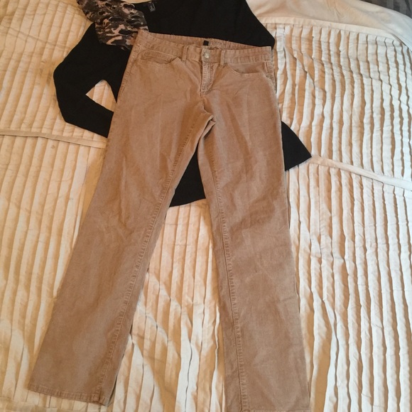 GAP Tan Cords - Picture 3 of 3
