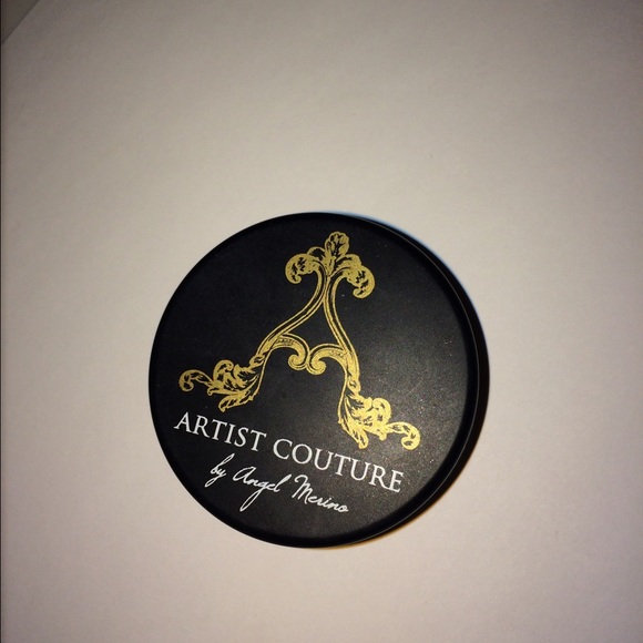 Artist Couture Diamond Glow Powder: Coco Bling