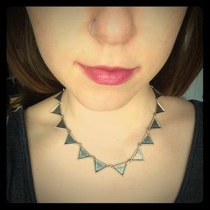 HoH Crosshatched Triangle Collar Necklace