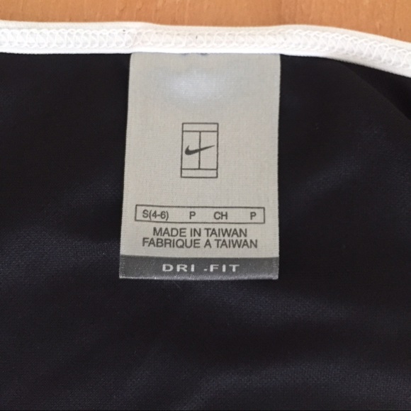 Nike dri fit work out top - Picture 2 of 3