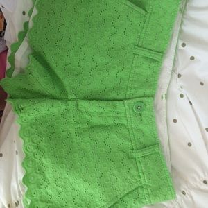 Lilly Pulitzer Green Eyelet Shorts Size 00