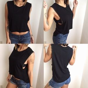 Crop studded muscle tee
