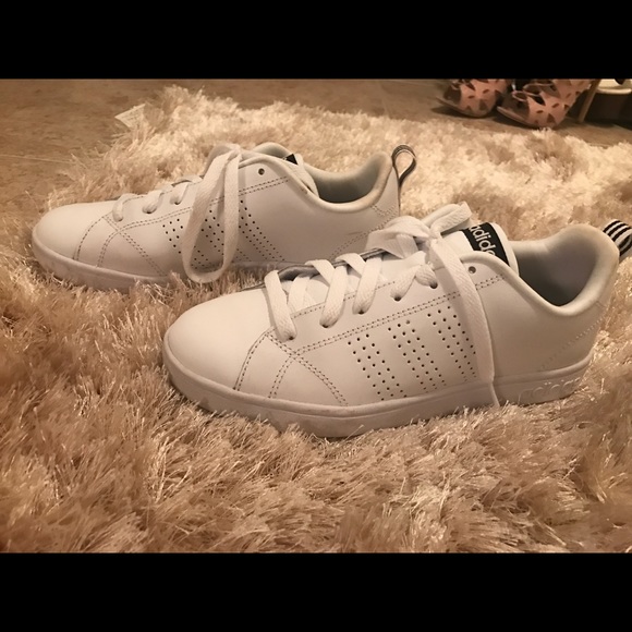 Adidas Neo Size 5.5 Adidas Neo Size 5.5