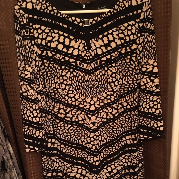 Dress Size 6. - Picture 1 of 3
