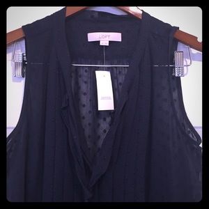 Adorable maternity blouse!