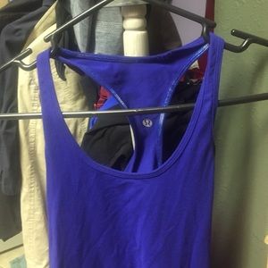 Cute blue lululemon top