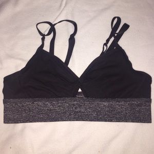 LULU LEMON SPORTS BRA!💖 SIZE 6