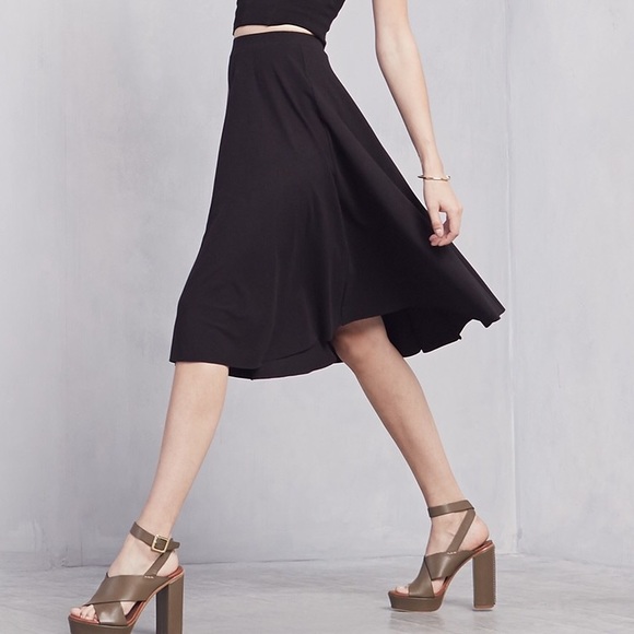 Reformation Dresses & Skirts - REFORMATION Logan high waist midi skirt, sz XS