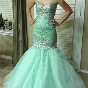 Mori Lee prom dress