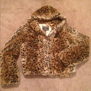 Faux Fur Cropped Leopard Jacket