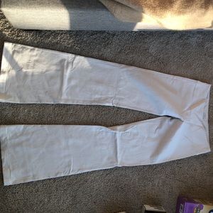 White Lululemon pants