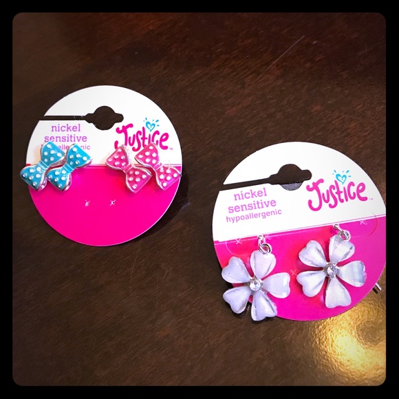 NWT justice earrings