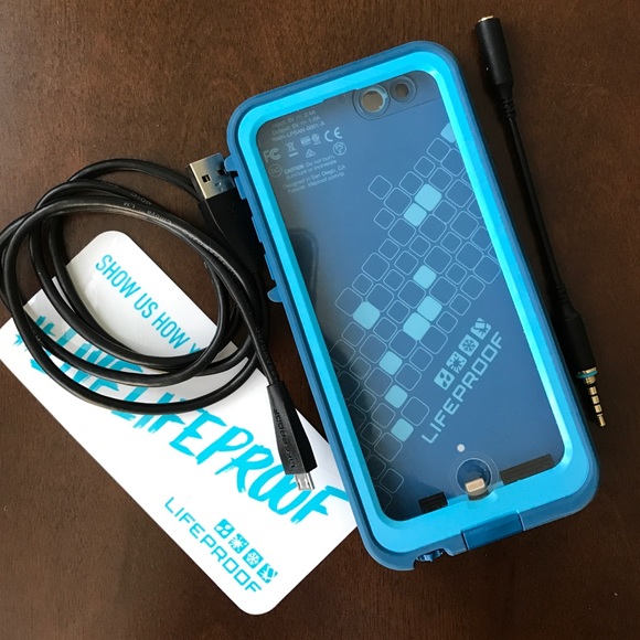 Charging iPhone 6 LifeProof Case