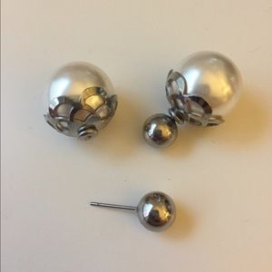 NWOT Double Ball Silver & Pearl Earrings