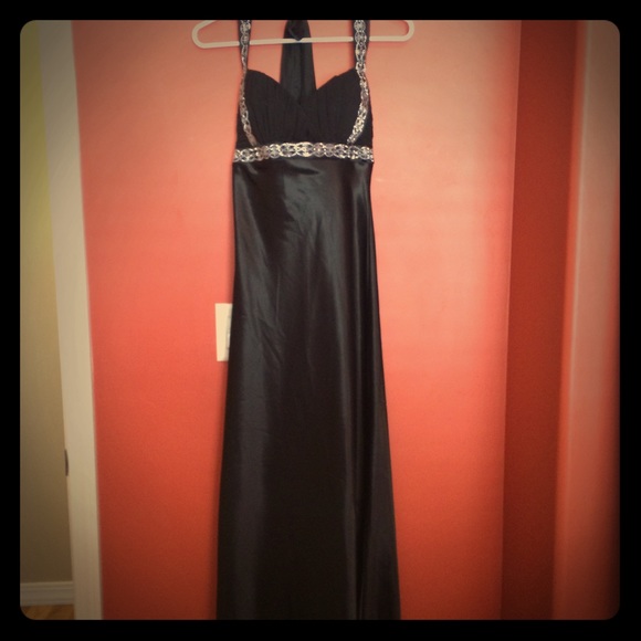 Beautiful halter floor length formal!!!