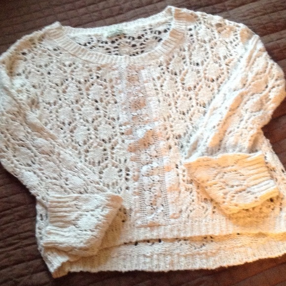 Sweater - Picture 1 of 1