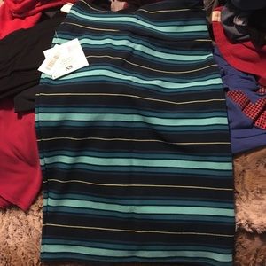 LulaRoe Cassie skirt