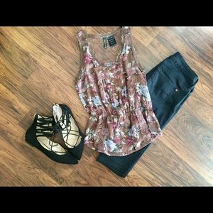 Buckle-Adorable tank top