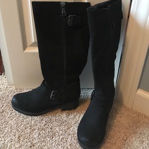 White Mountain boots bought at Bergners