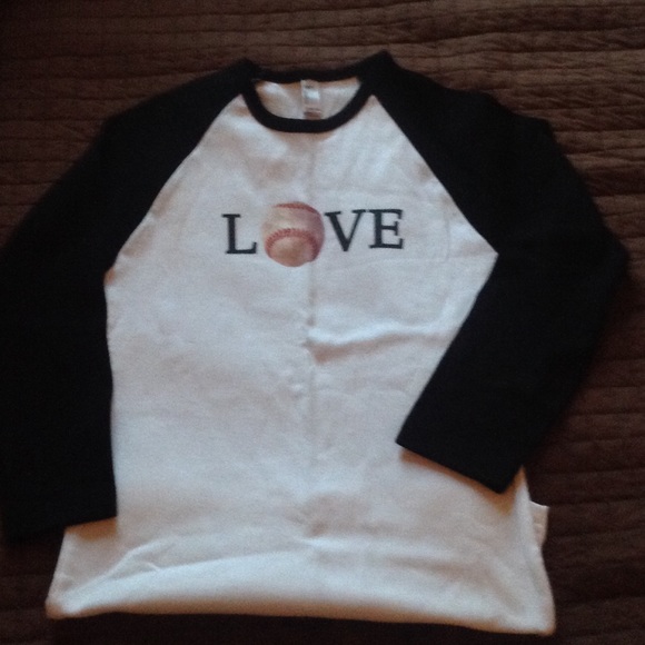Tee shirt