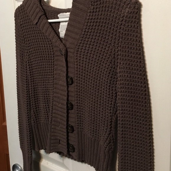 Hooded button up sweater - Picture 2 of 3