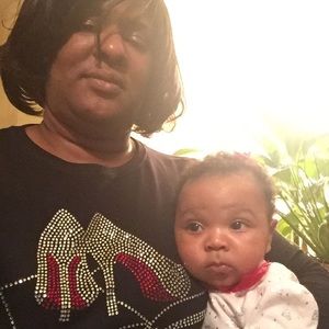 Meet your Posher, Dana