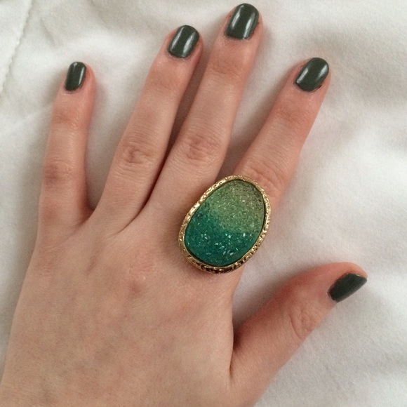 Jewelry - Blue & Green Druzy Ring