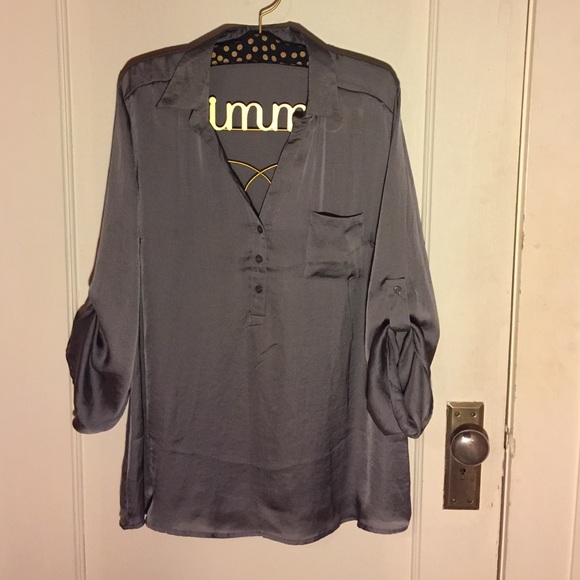Silk-like grey top