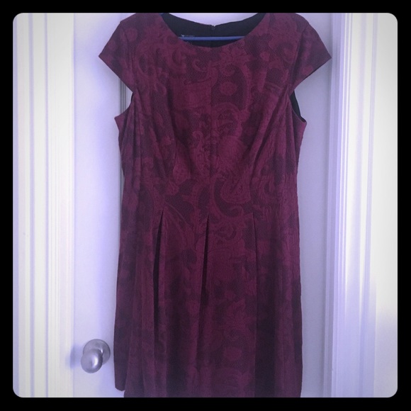 Beautiful Burgundy Dress!!