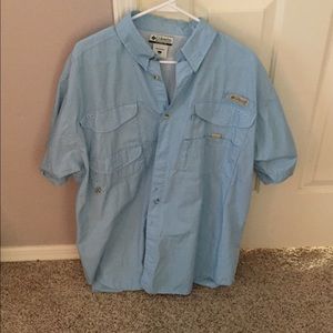 Men's Columbia fishing shirt