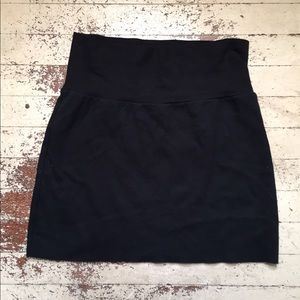 American apparel black mini skirt